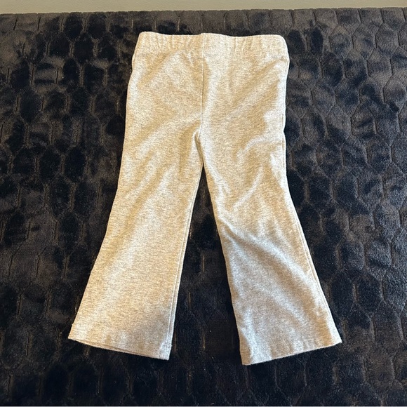 Bundle of 2 Nike Coordinating Outfits Girl’s Size 18 Mo Long Sleeve Shirt/Pants - Picture 8 of 16